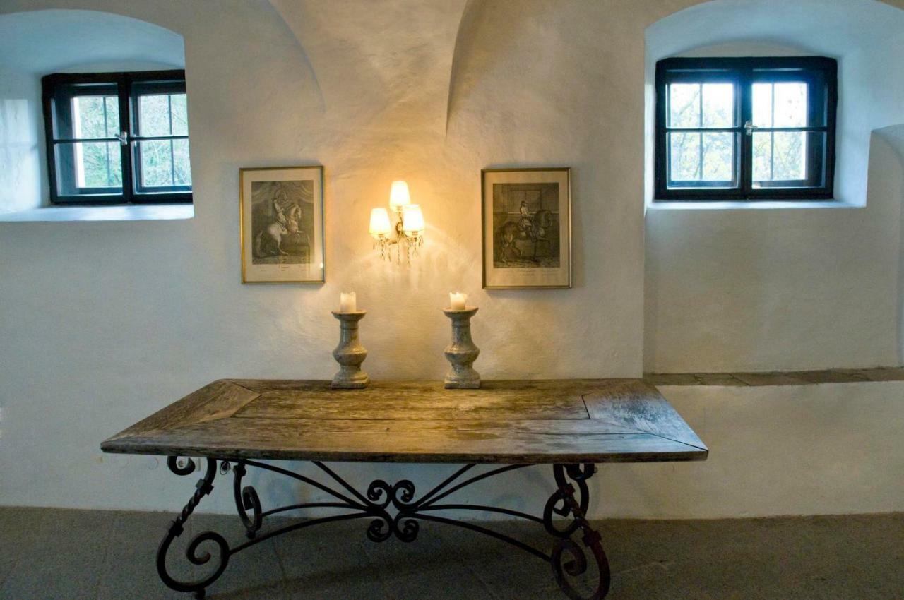 Hotel Schloss Amerang Esterno foto